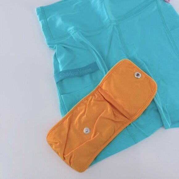 Outdoor Voices SplashKnit 5" UPF 50+ Short In Capri Size XS - Picture 6 of 10